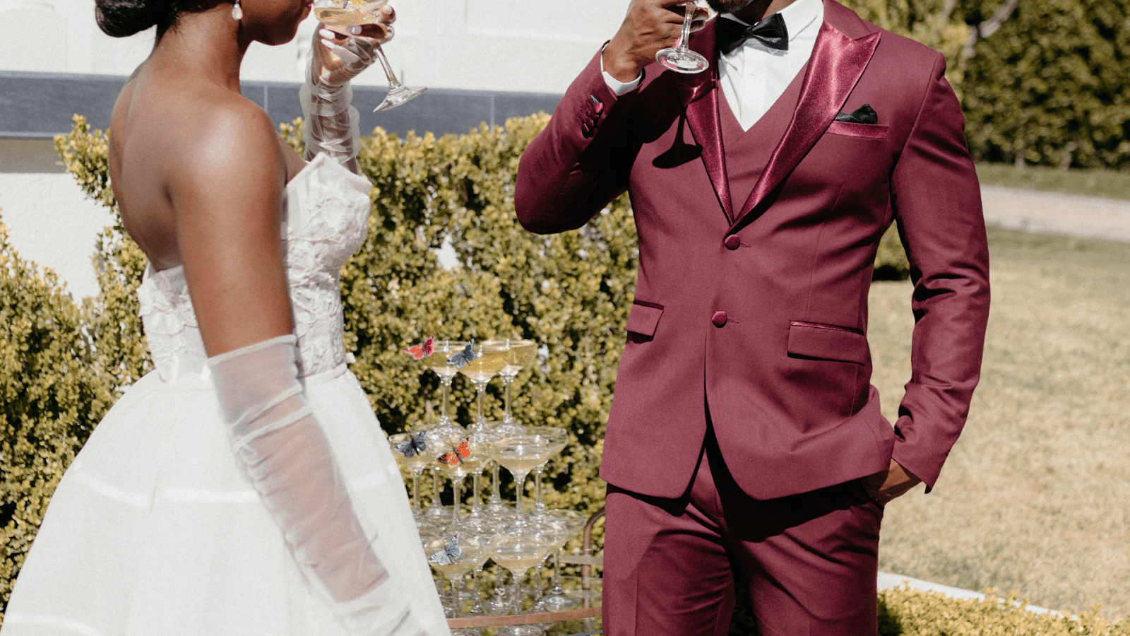 How A Tux Should Fit: A Modern Style Guide - SARTORO