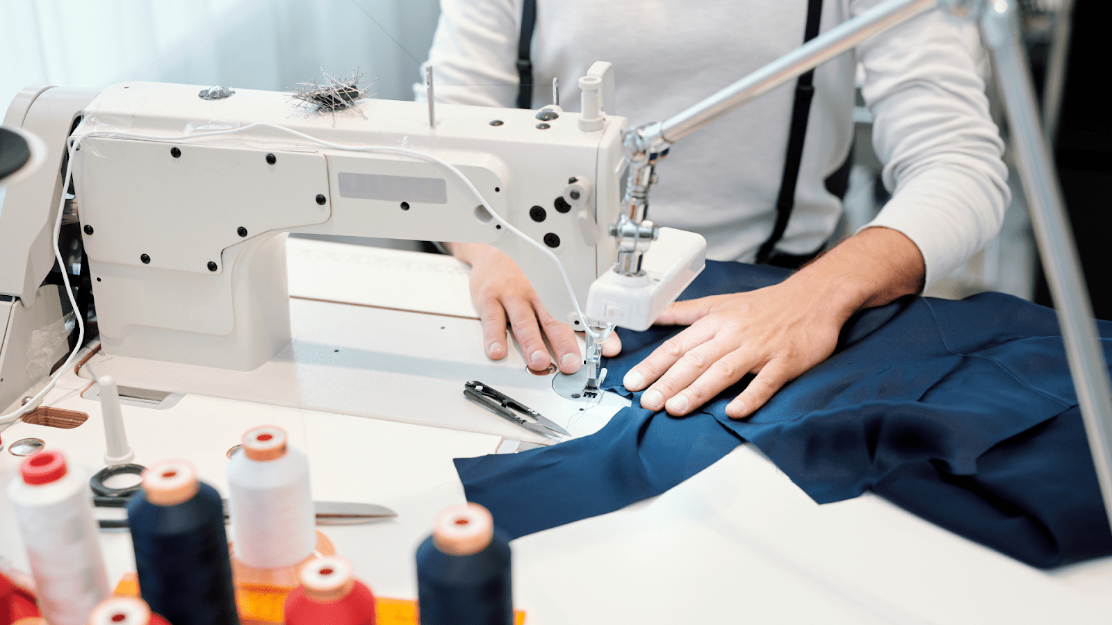 How Much Does It Cost To Tailor A Suit? - SARTORO