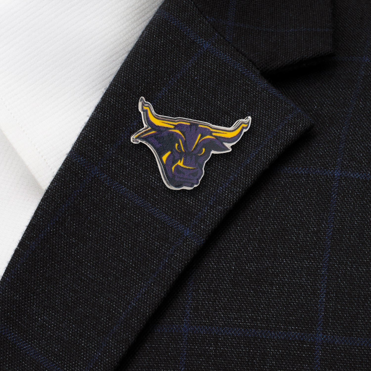 NCAA Mankato State Stomper Mascot Lapel Pin658