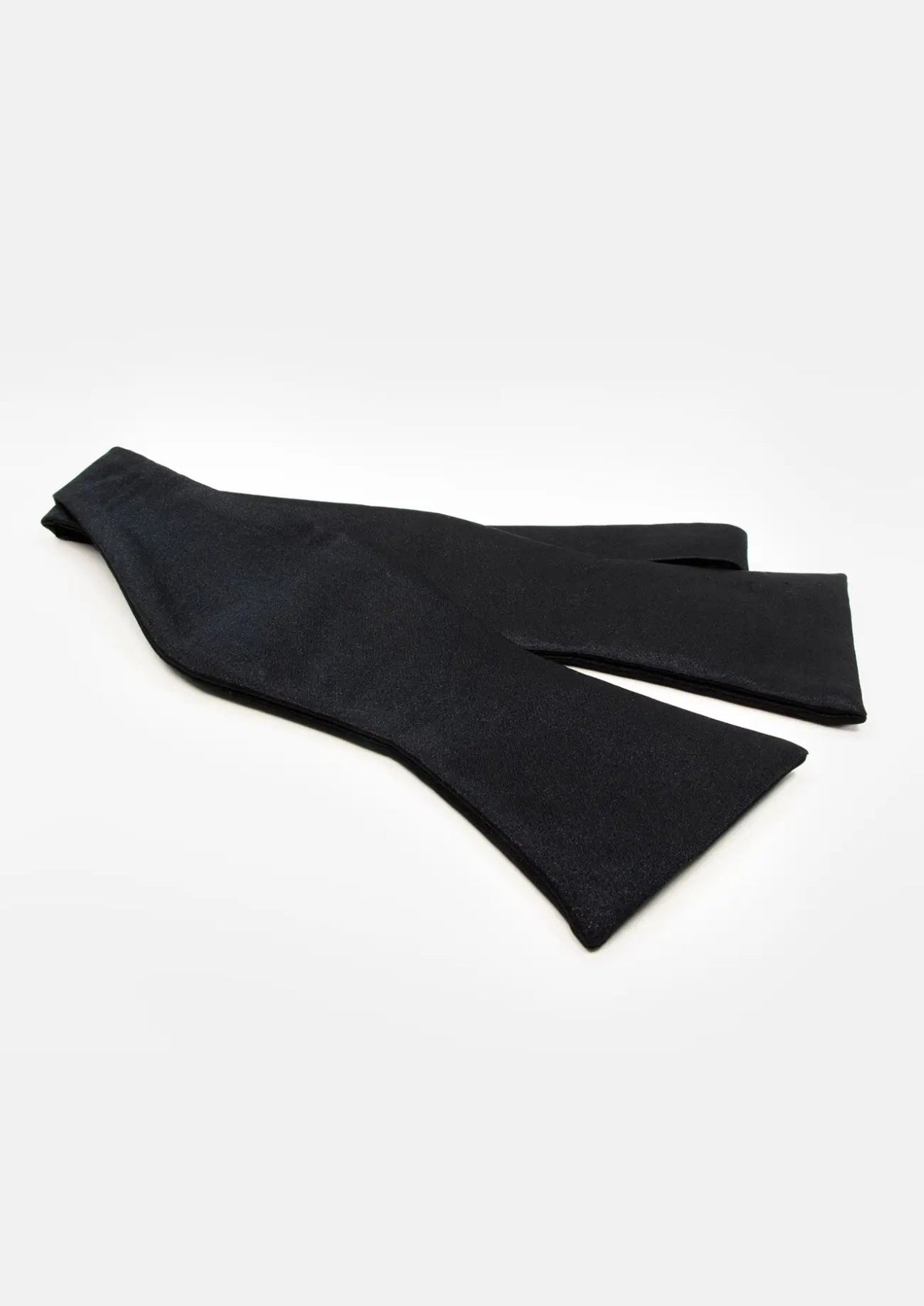 Matching Bowtie & Pocket Square - SARTORO