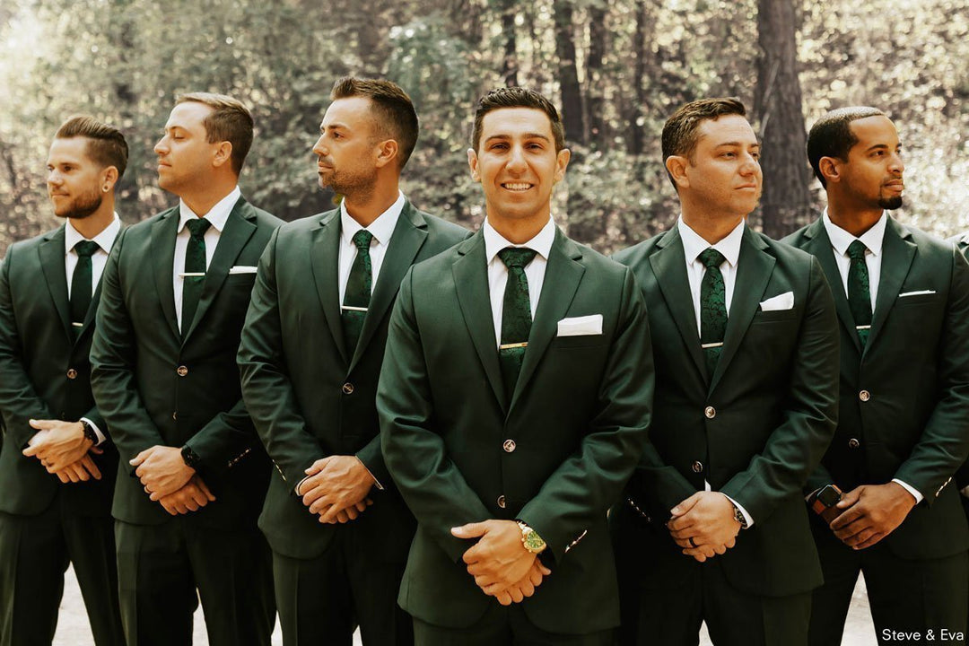 5 Groomsmen Suit Ideas To Match Your Wedding Colors - SARTORO