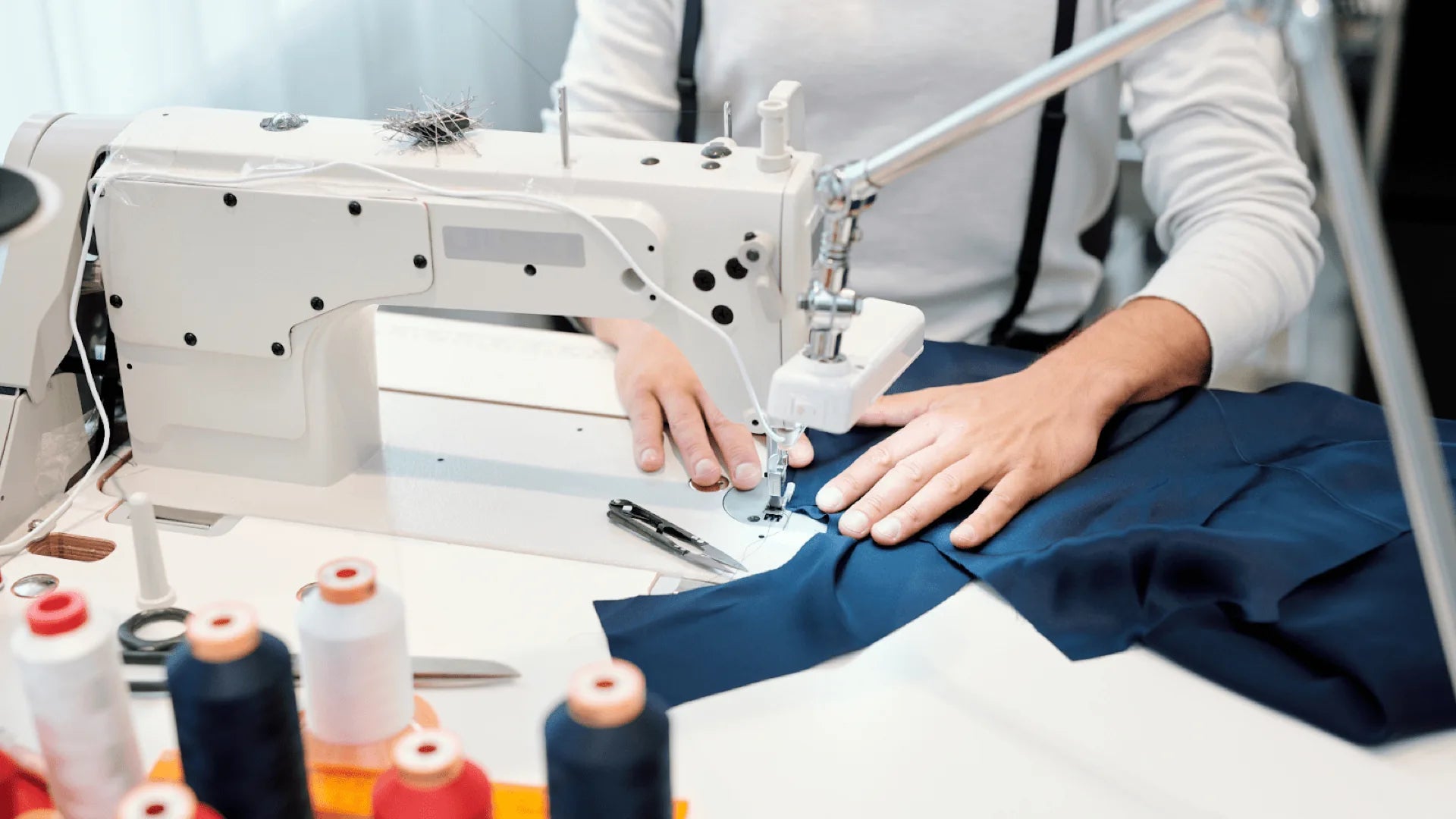 How Much Does It Cost to Tailor a Suit? - SARTORO