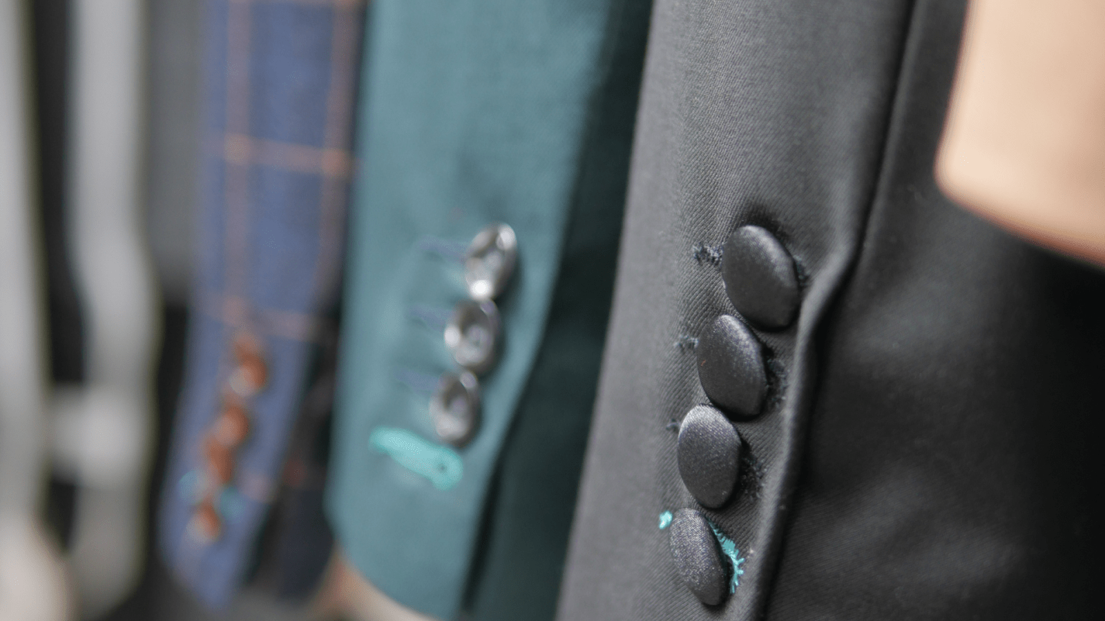 How Much Is It To Dry Clean A Suit? - SARTORO