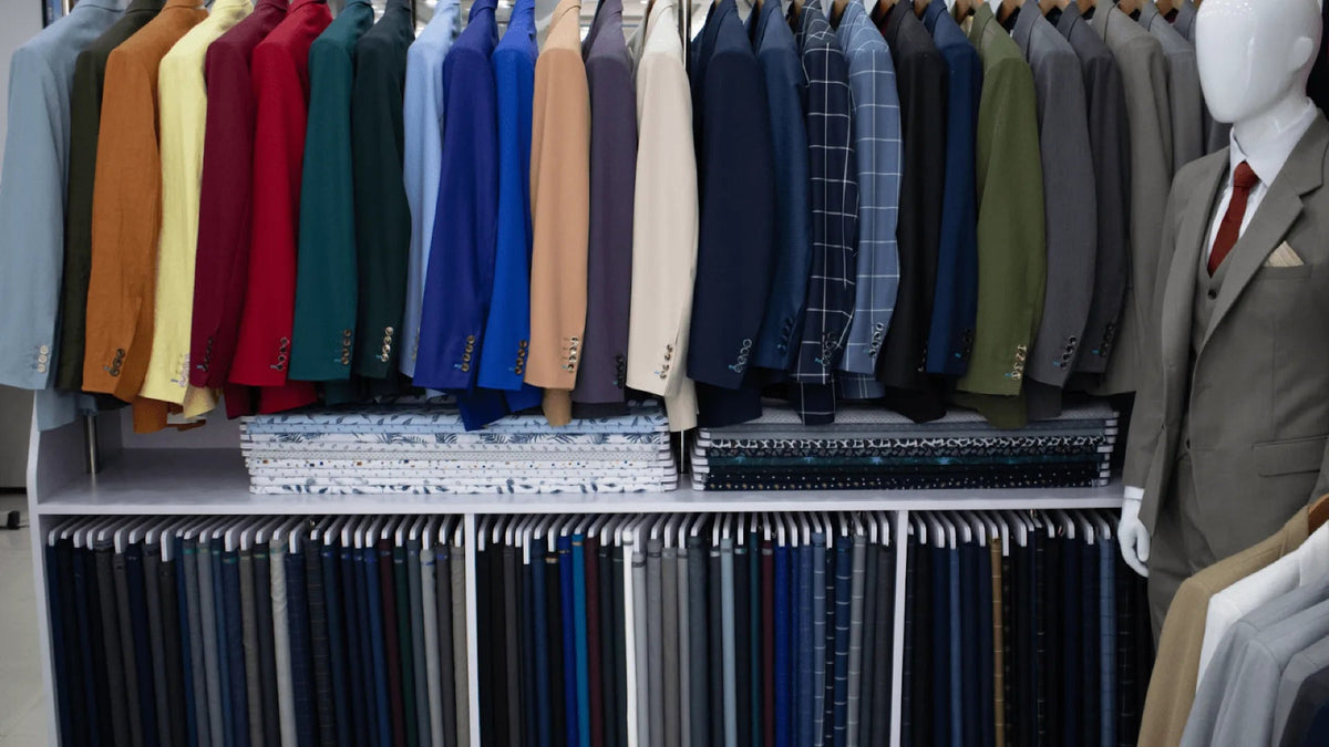 Modern vs. Slim Fit Suit - SARTORO