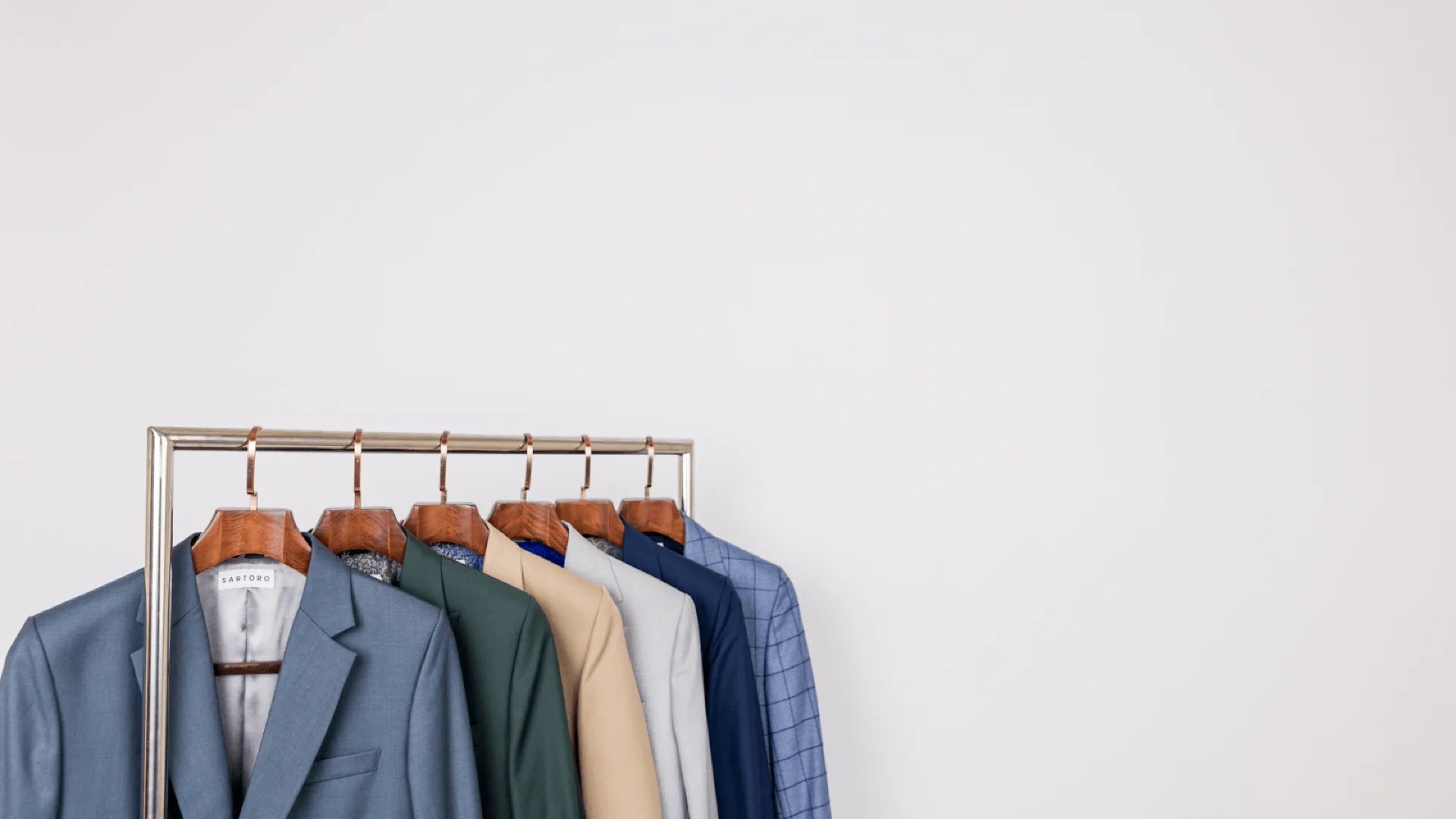 The Best Suit Colors Every Man Should Own - SARTORO569