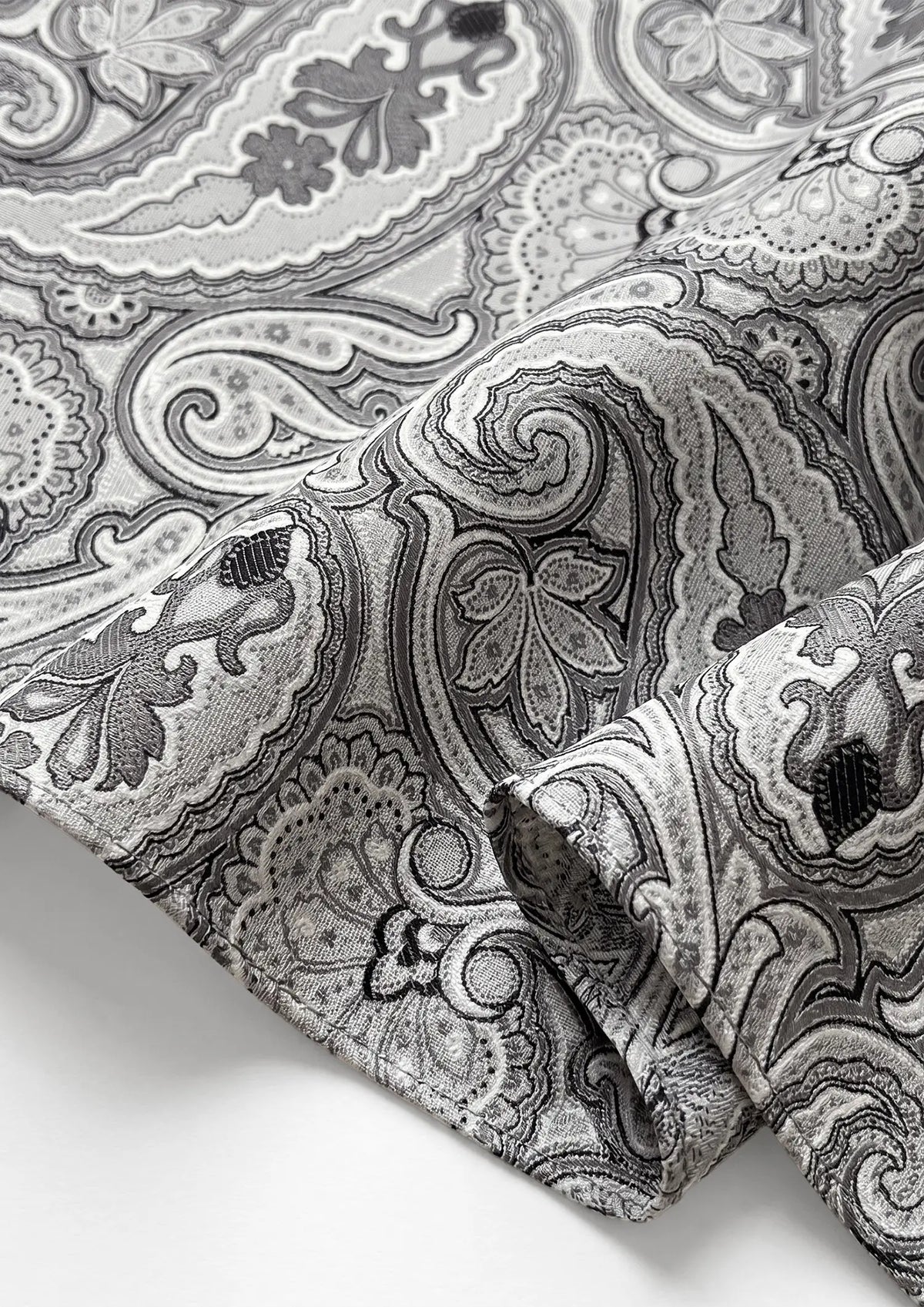 Silver Paisley Pocket Square186