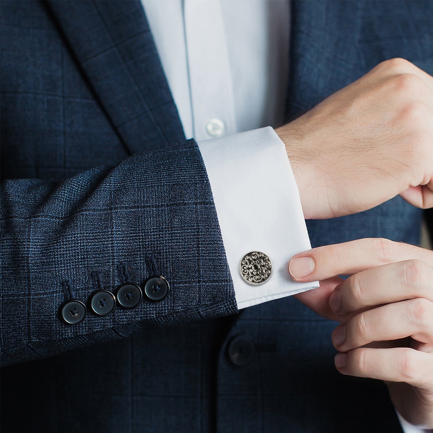Antique Filigree Round Cufflinks0