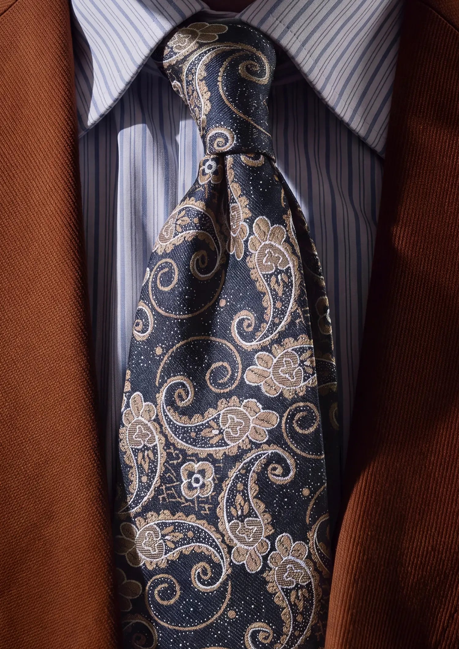 Navy Beige Botanical Paisley Tie29