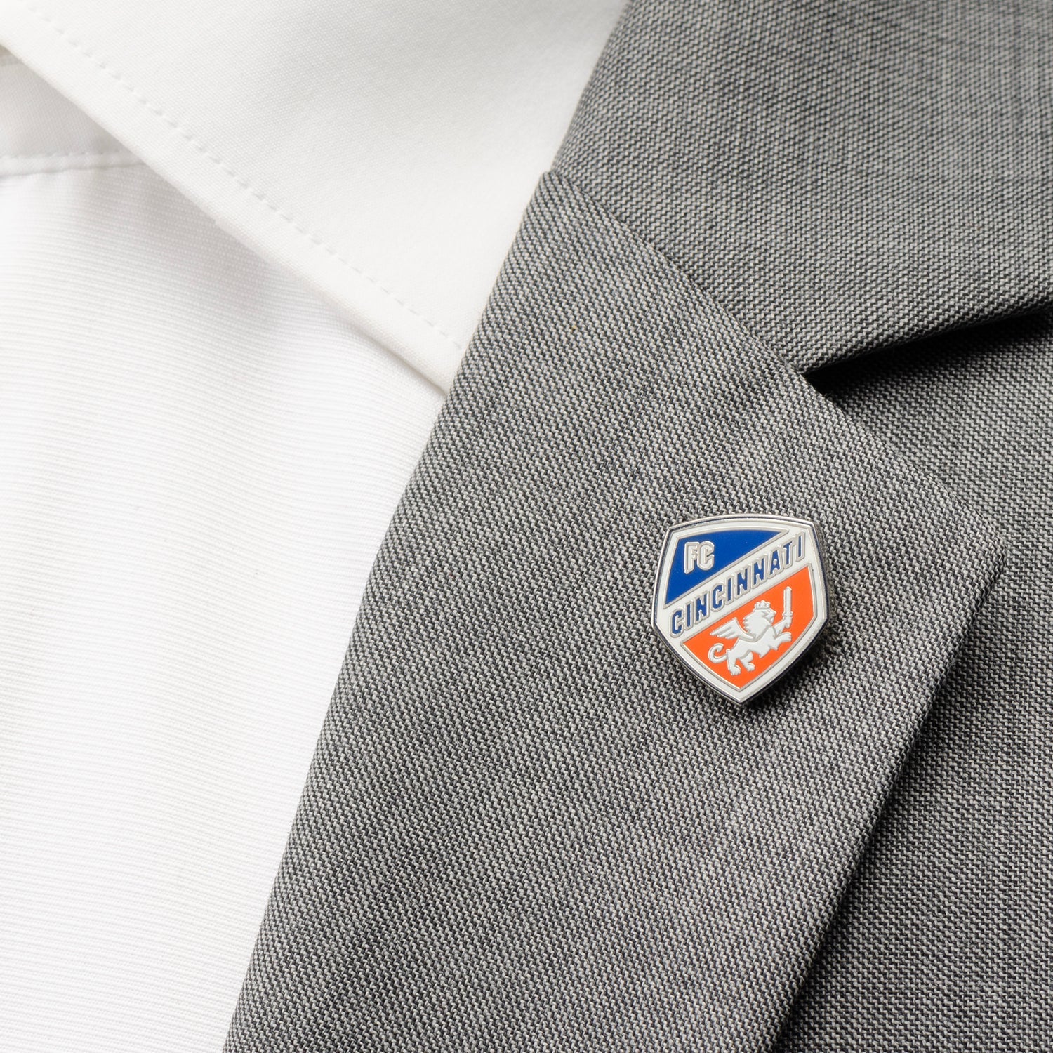 MLS FC Cincinnati Lapel Pin — close-up detail427
