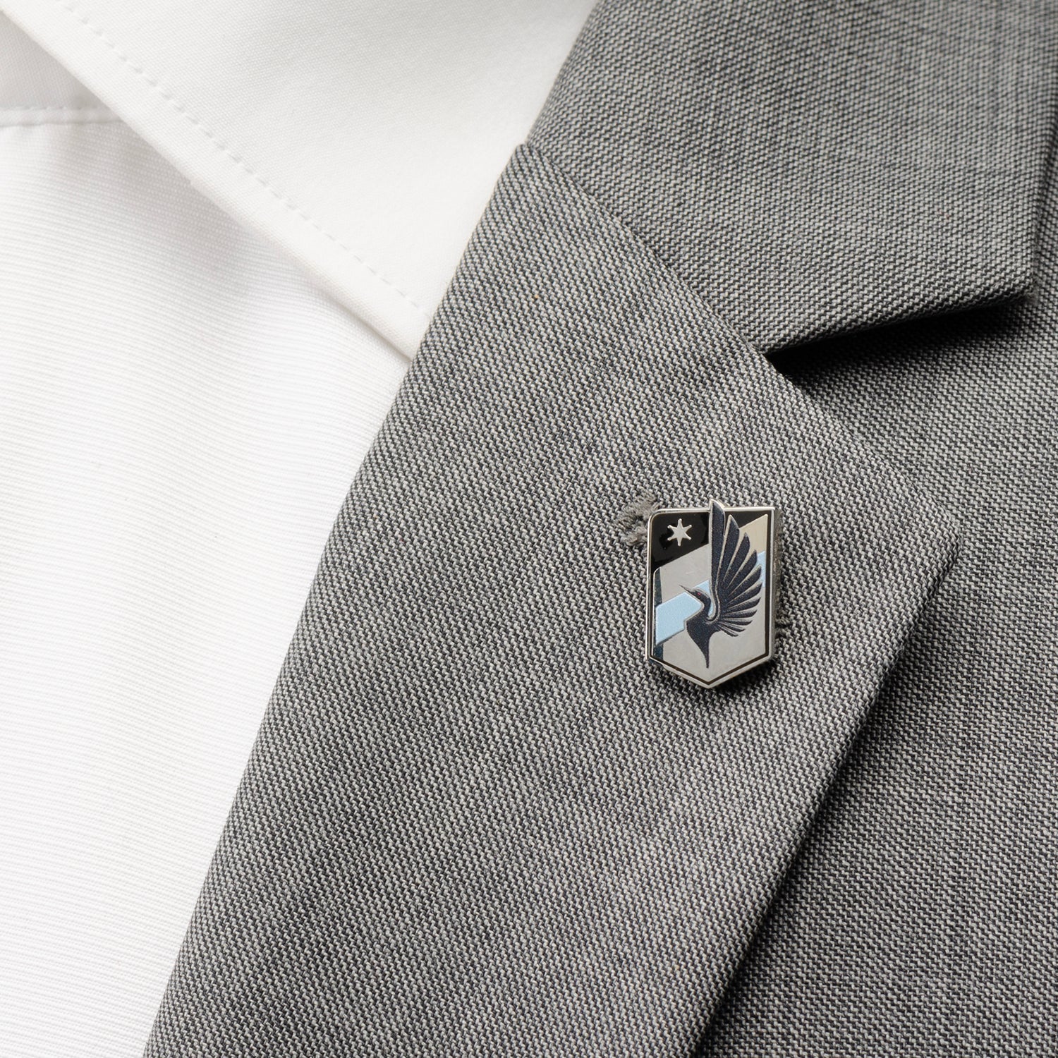 MLS Minnesota United FC Lapel Pin — close-up detail988