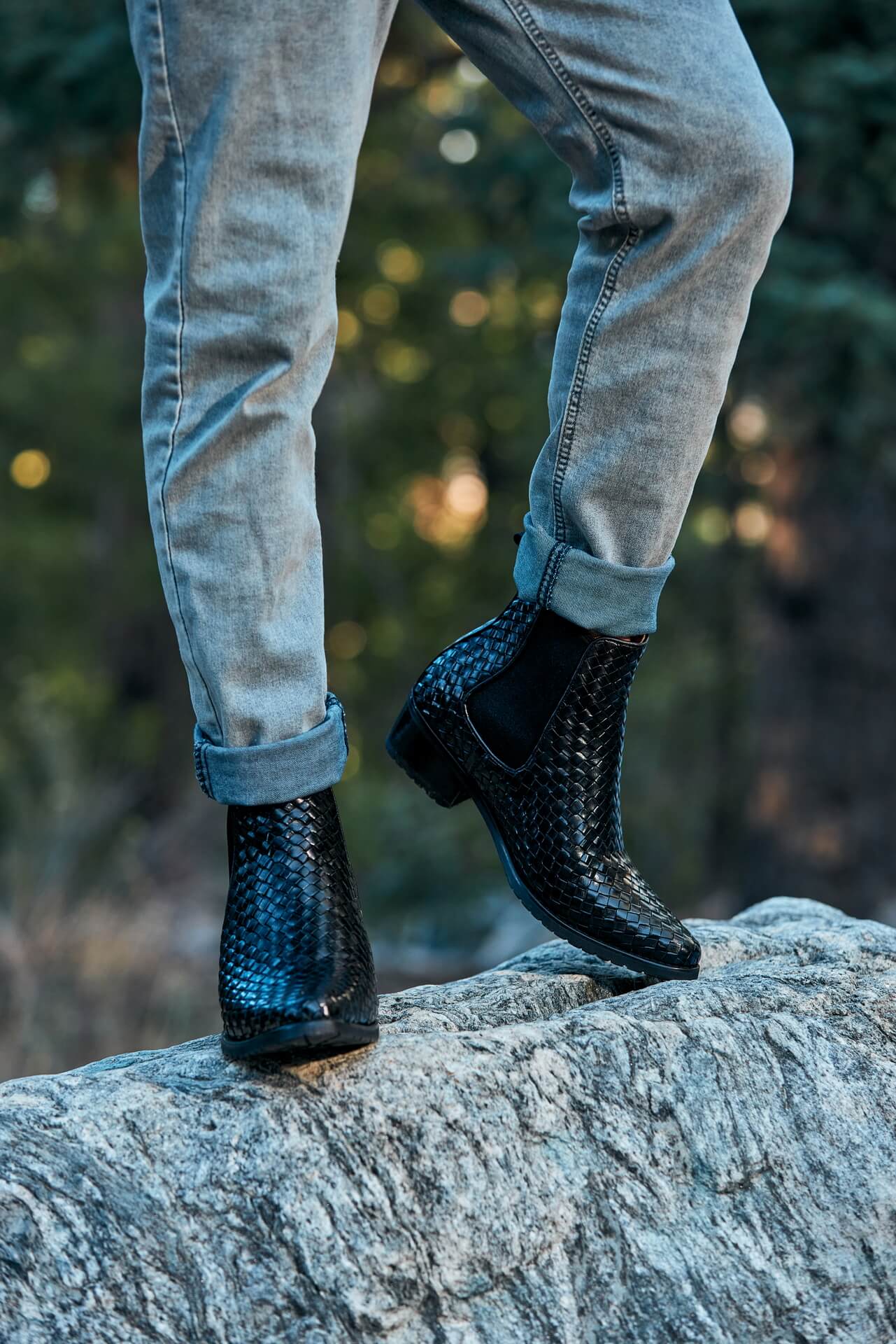 Black Woven Slip-On High-Top Chelsea Ankle Boots - 3292