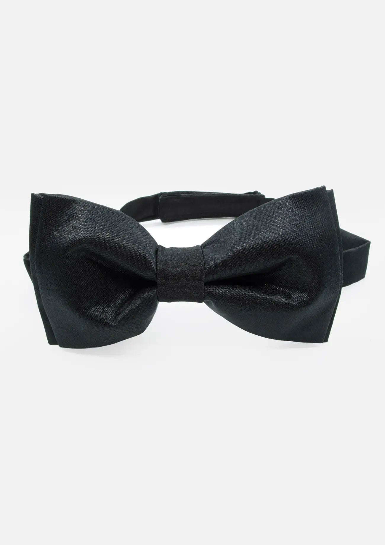 Matching Bowtie &amp; Pocket Square