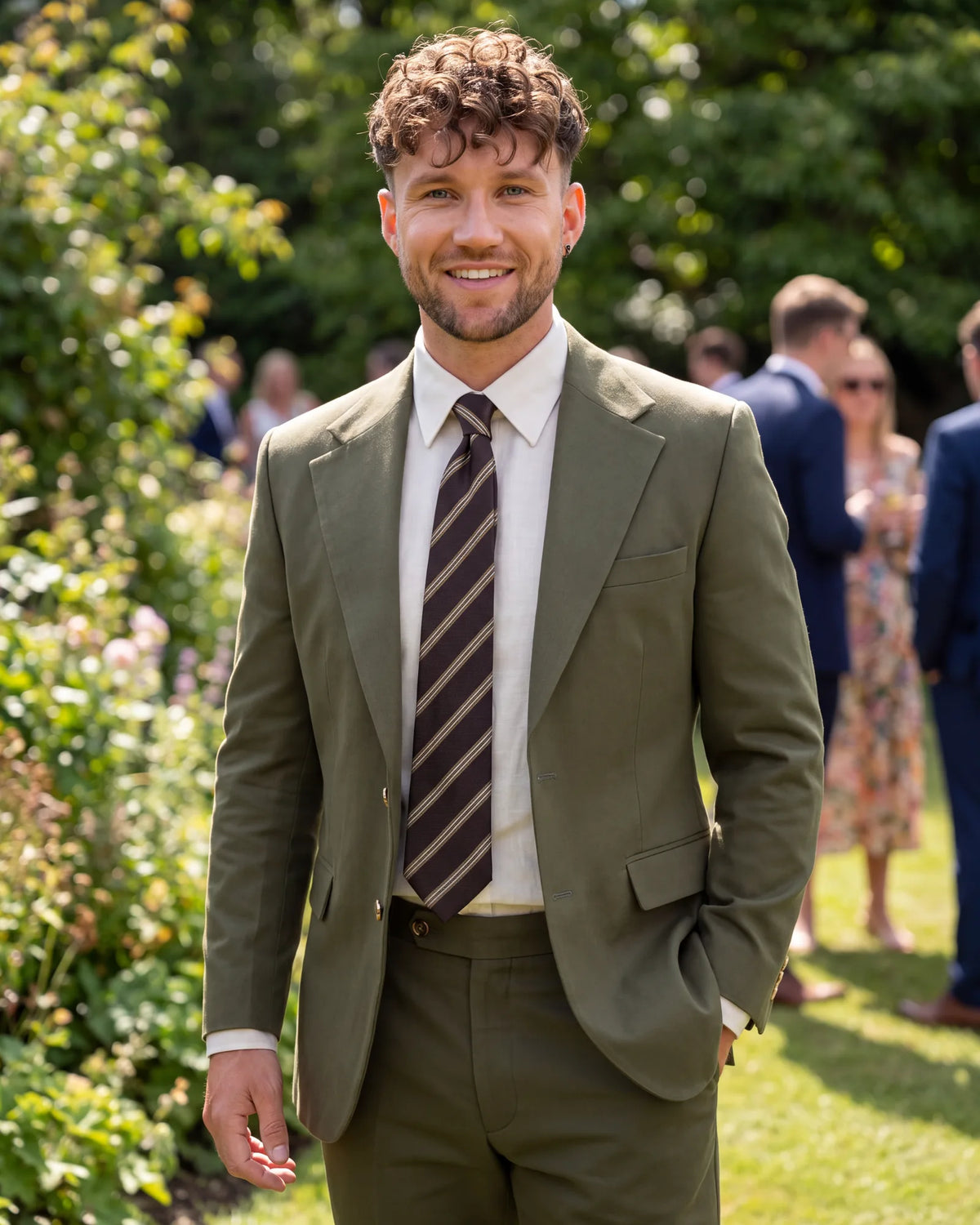 Planning a daytime event in olive? Wear a cream or white shirt with a brown tie, and keep black away from it.