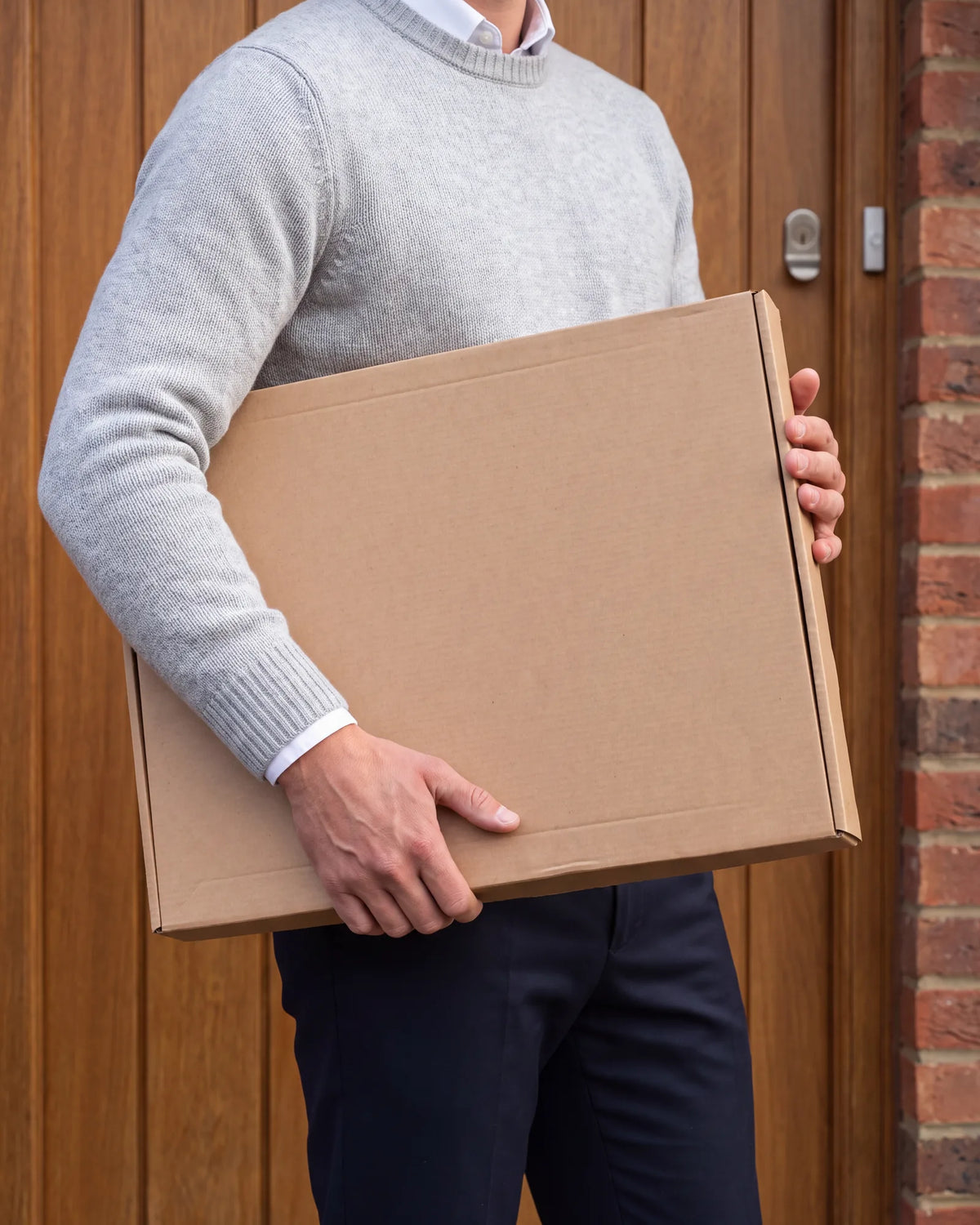 Ordering near Black Friday or Lunar New Year? Expect Indochino's 2 to 3 weeks to stretch, with no rush option to fall back on.