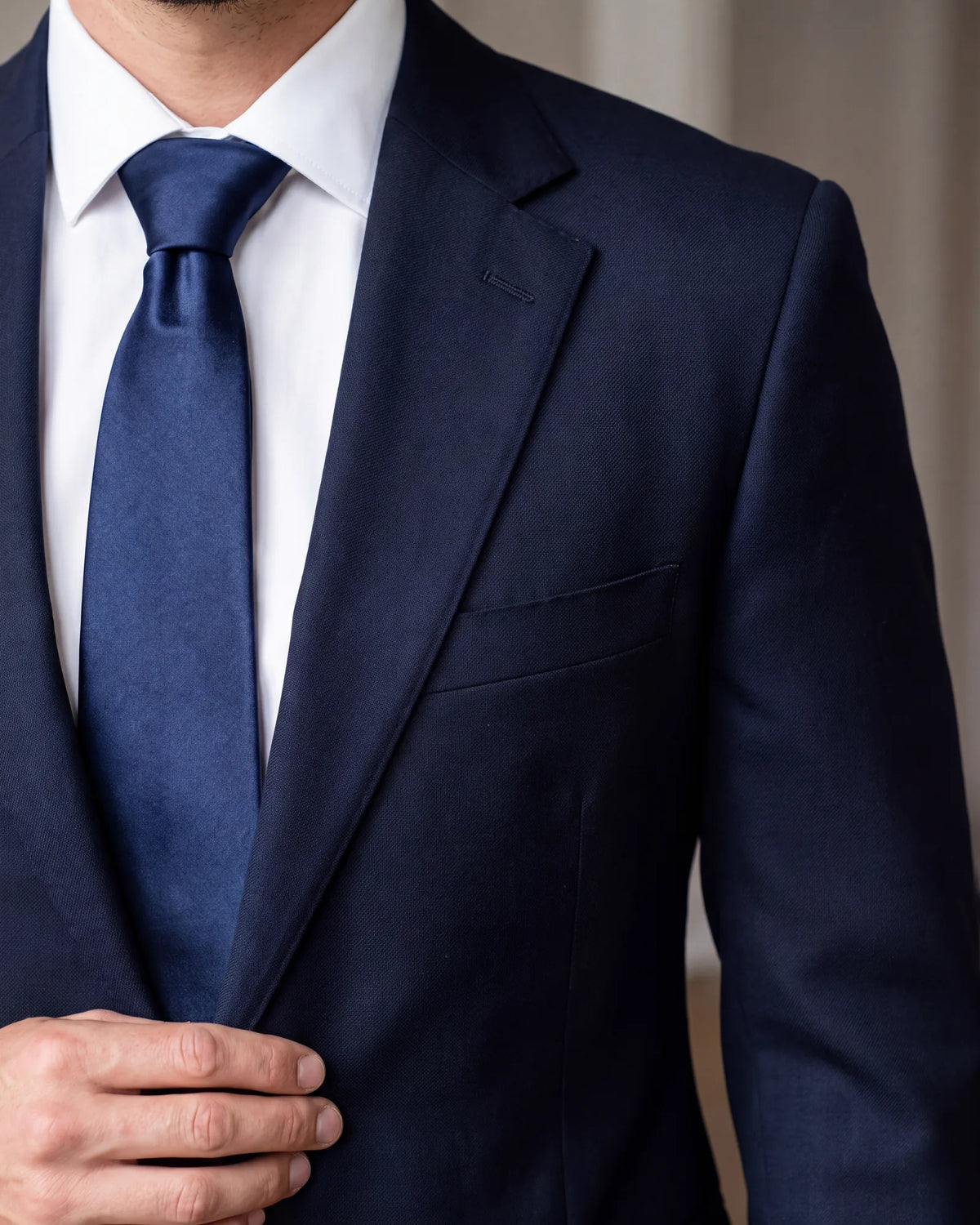 To tell lapel types apart, look first at the gorge, where the collar meets the lapel. On this jacket, it is cut into a notch.