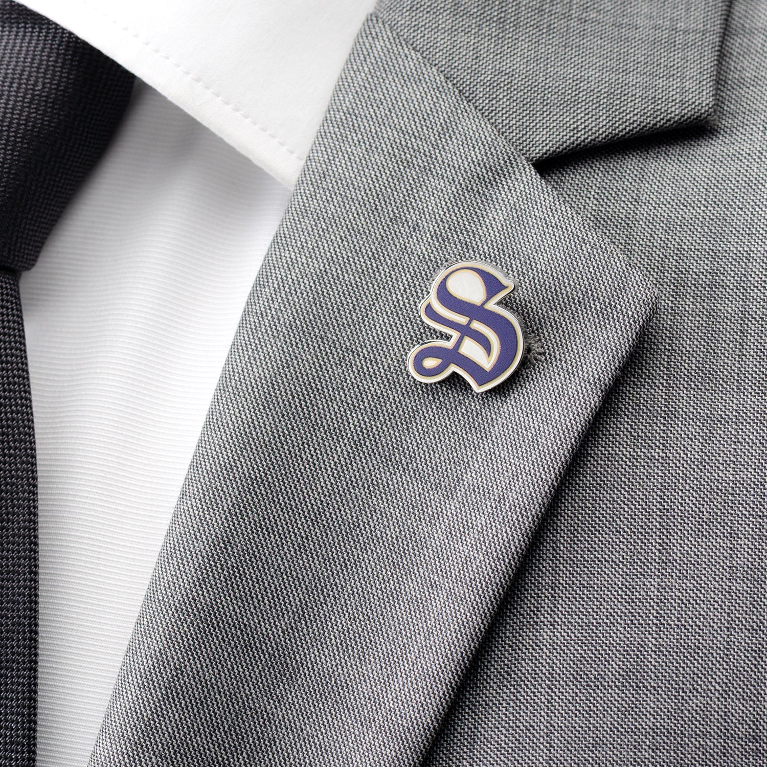 NCAA Sewanee Tiger Mascot Lapel Pin - SARTORO171
