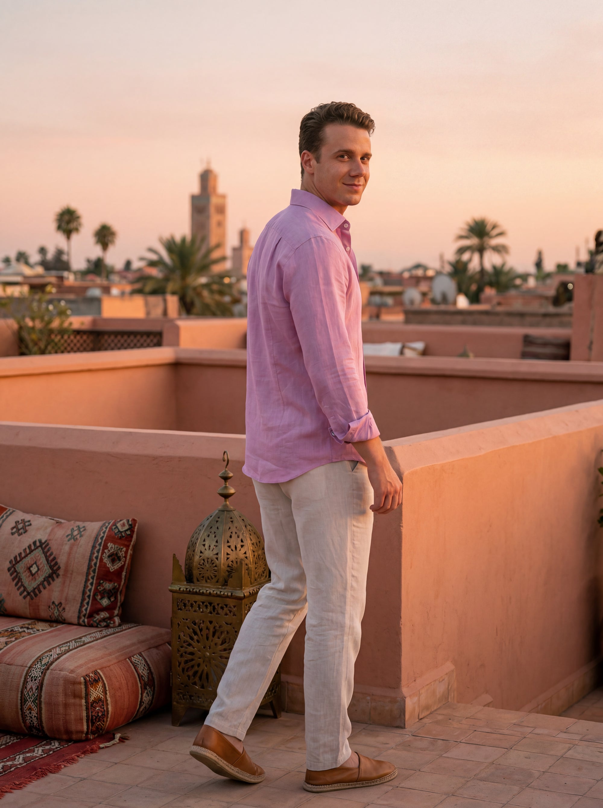 pastel-violet-linen-shirt-marrakech-rooftop-sunset474