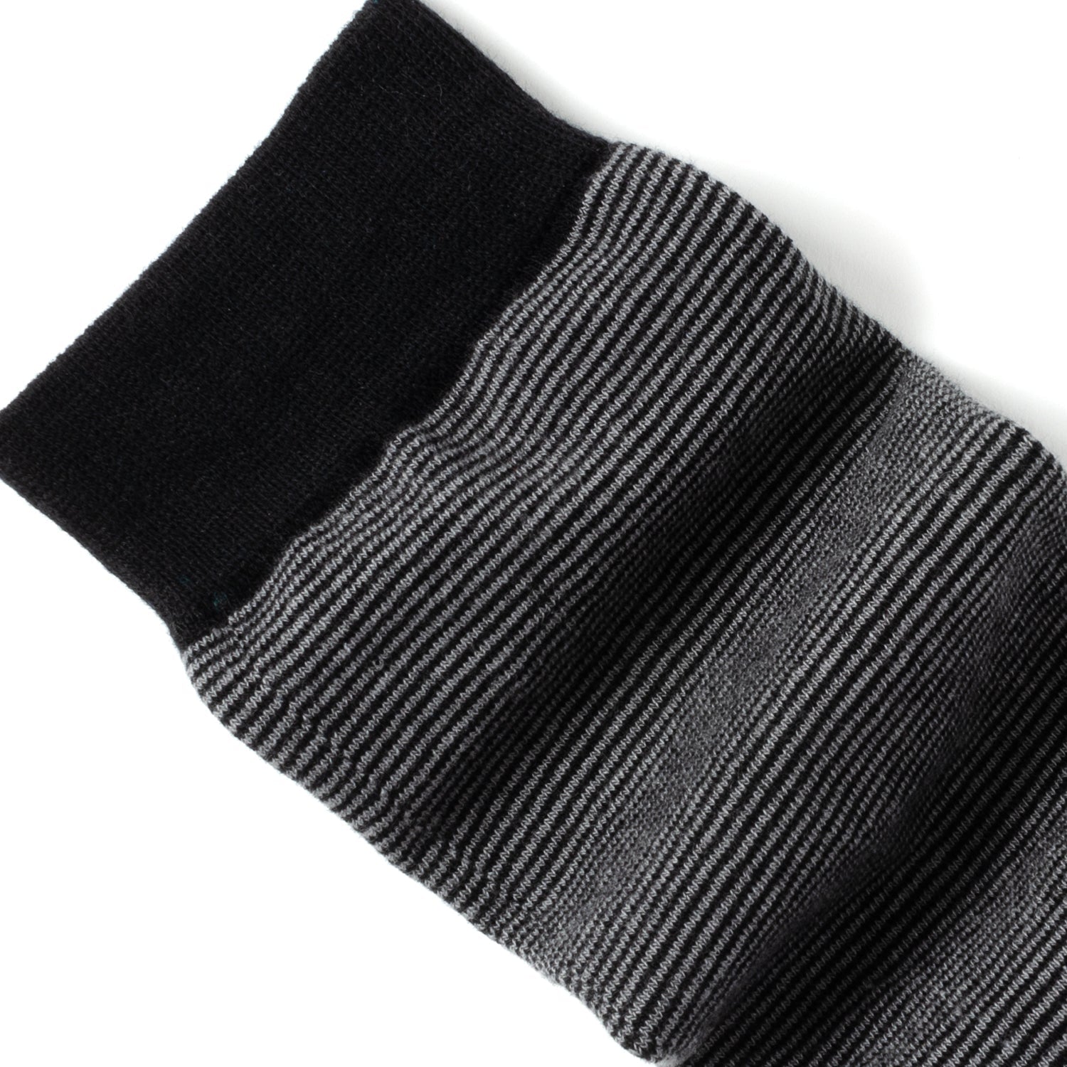Striped Gray Black Men's Socks308