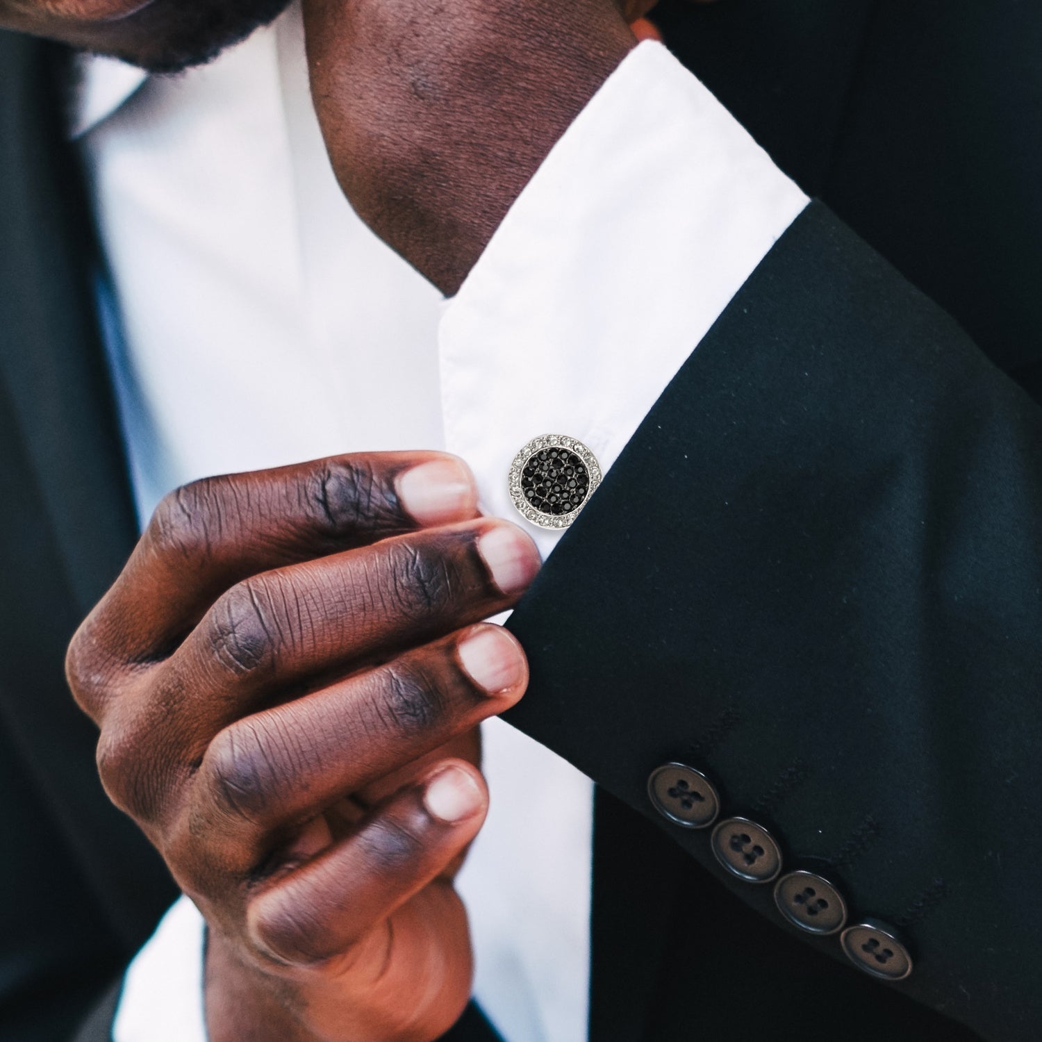 VDP White &amp; Black Pave Crystals Cufflinks - SARTORO425
